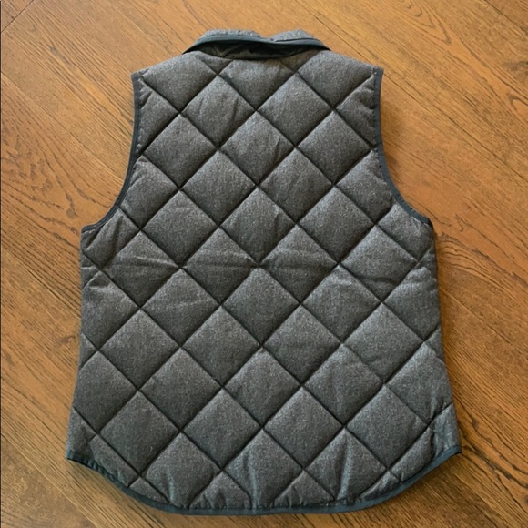 J.Crew Quilted Vest - Picture 6 of 6